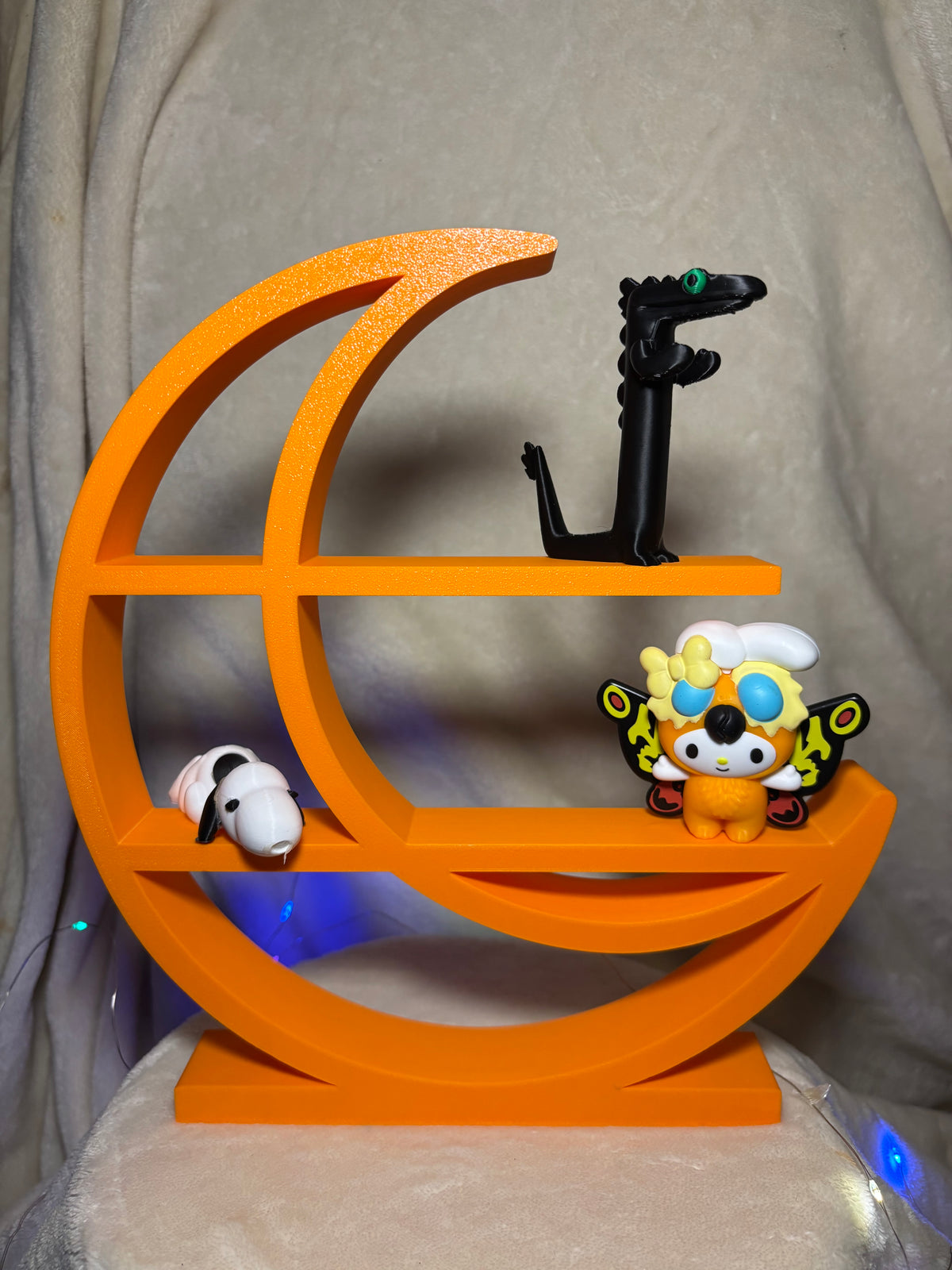 Moon Shelf — example print 2